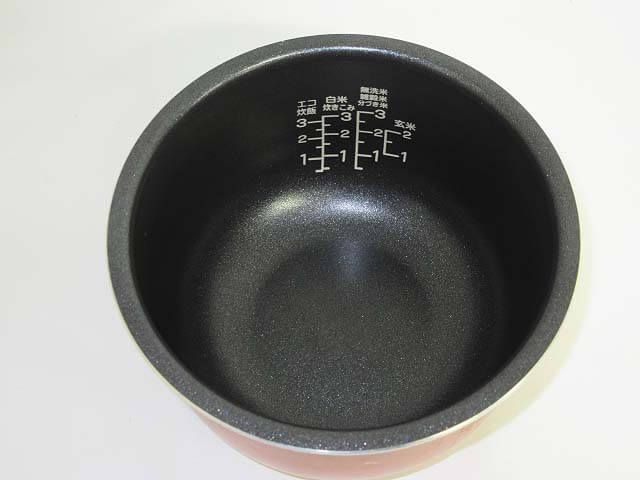 Haier(ハイアール　炊飯器　3合