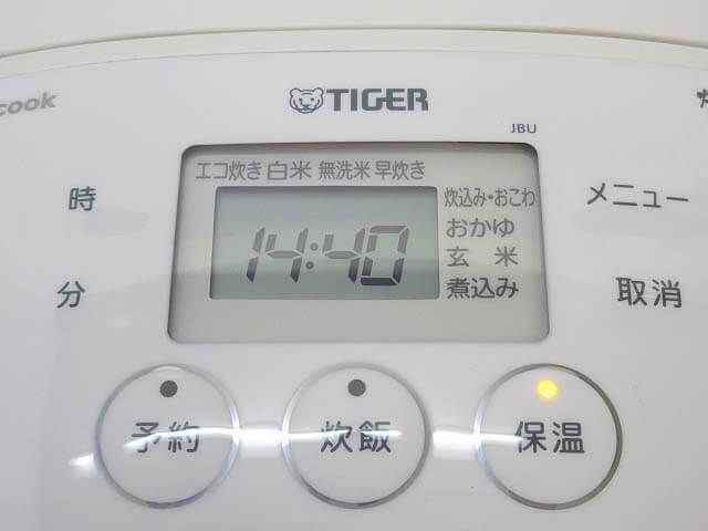 TIGER（タイガー）　炊飯器　3合　タクック　ホワイト