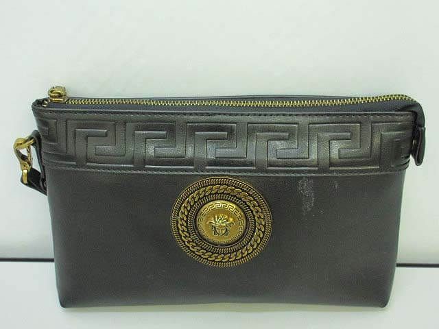 VERSACE（ヴェルサーチ）　メデューサ　クラッチバッグ　ブラック