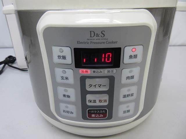 D&S　家庭用マイコン電気圧力鍋　4.0L　ホワイト