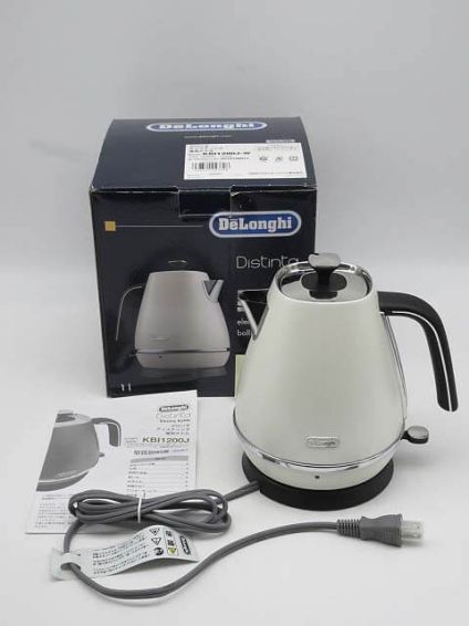 De'Longhi（デロンギ）　電気ケトル　ホワイト　1L　取扱説明書付き