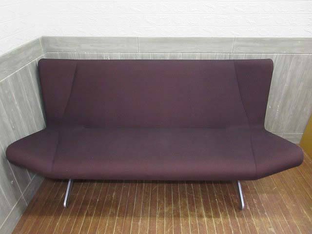 カッシーナ　ブーメランソファ　2人掛け　ダークブラウン系　布張り　Cassina ixc.