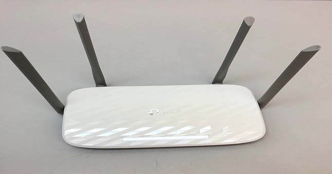 無線LANルーター　tp-link　Wi-Fiルーター　ホワイト　元箱付　ArcherC50　戸建て3階　マンション4LDK