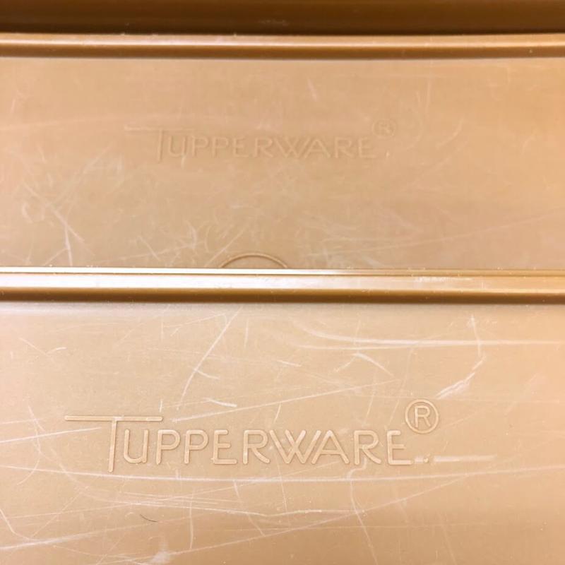 タッパーウェア キーパー 2個セット 10キロ＆5キロ ブラウン ハンドル付 Tupperware キッチン 収納 積み重ね 保存容器 茶 レトロ