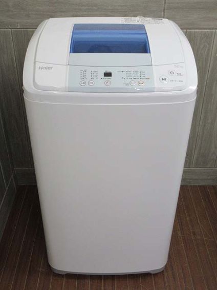 Haier(ハイアール)　洗濯機　5kg　ホワイト