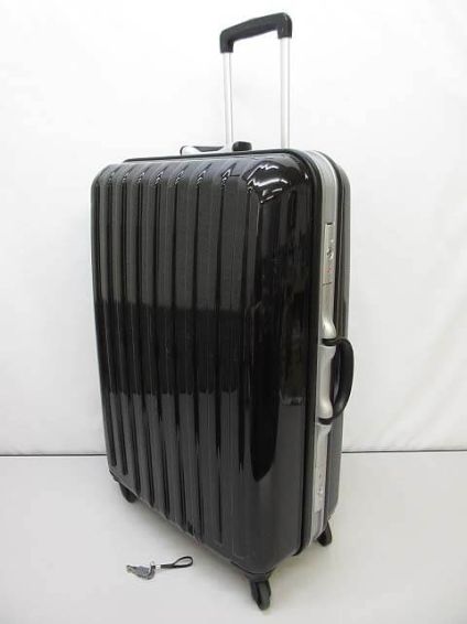 グリーンワークス　スーツケース　ブラック　大型　ハードキャリー