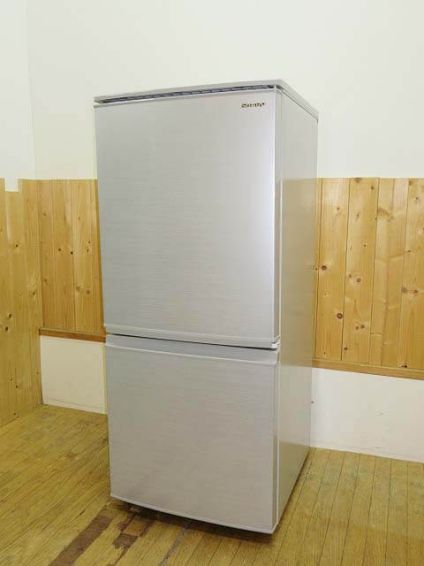 SHARP（シャープ）　冷凍冷蔵庫　137L　2ドア