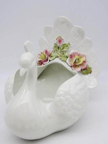 イタリア製　小物入れ　ホワイト　孔雀　陶器製　フラワーベース